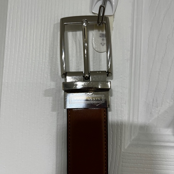 Lot of 2 Perry Ellis Size 34in. / 84cm Reversible Belts (Tan and Black) - Picture 3 of 5